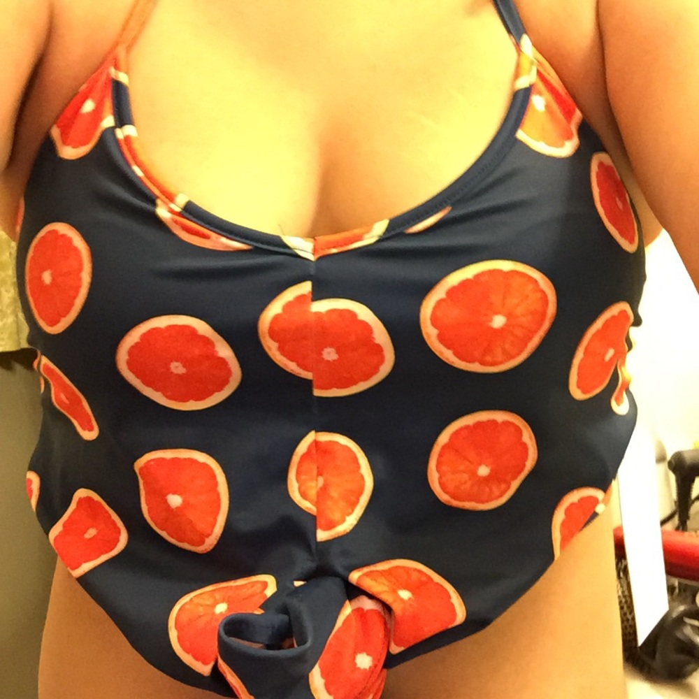 kortni jeane NWTS Medium Orange tie up top